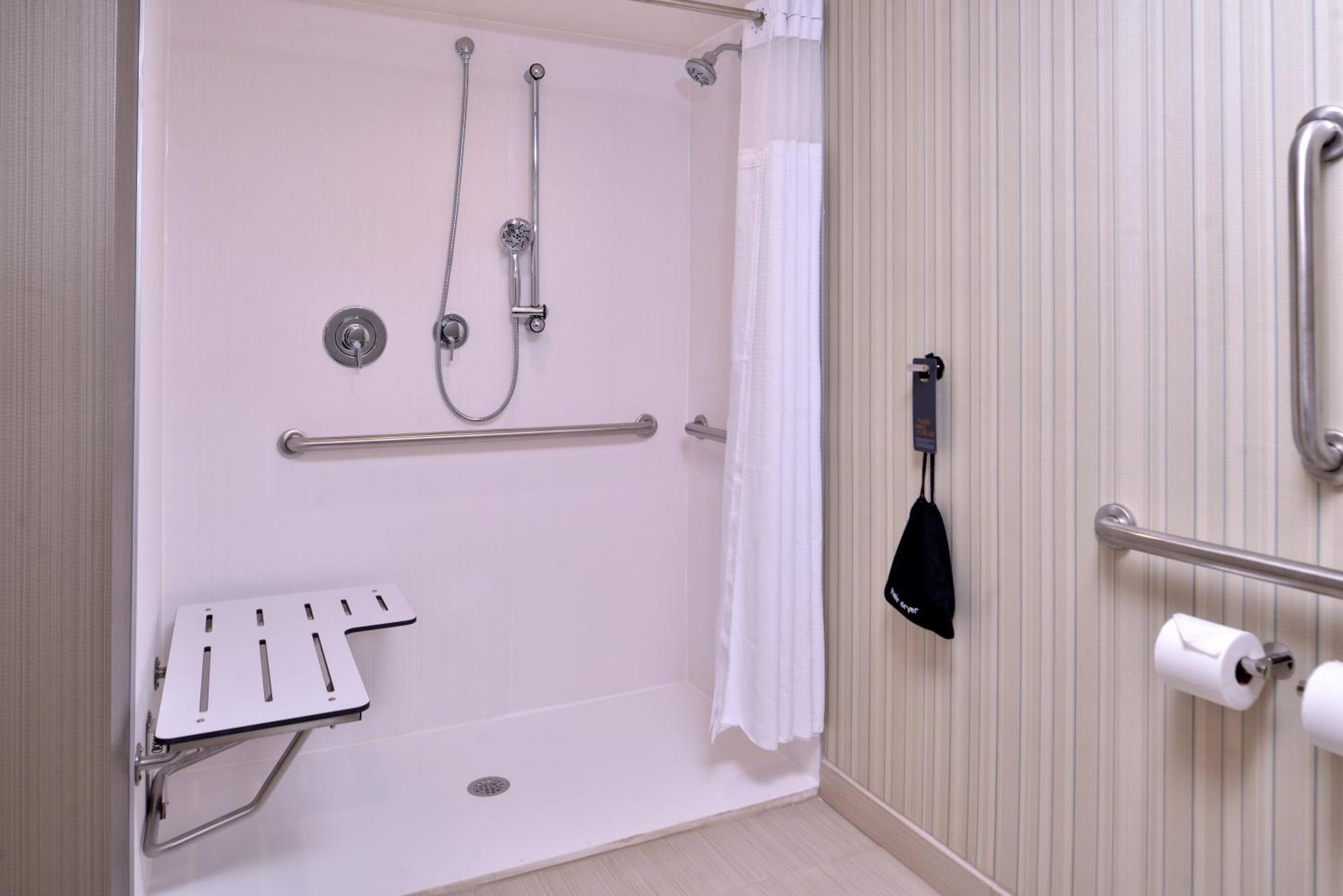 Courtyard By Marriott Edina Bloomington Hotel Екстериор снимка