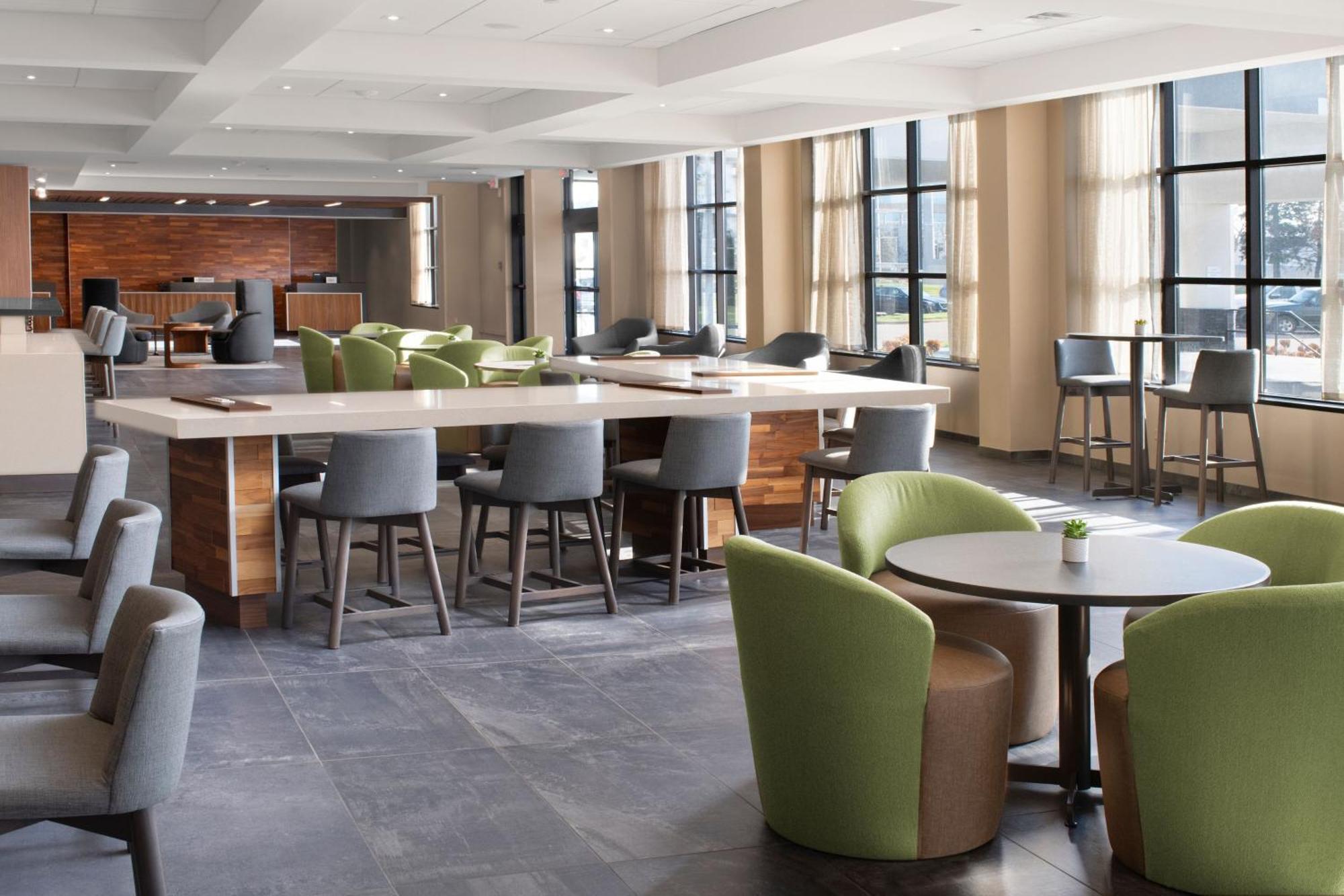 Courtyard By Marriott Edina Bloomington Hotel Екстериор снимка