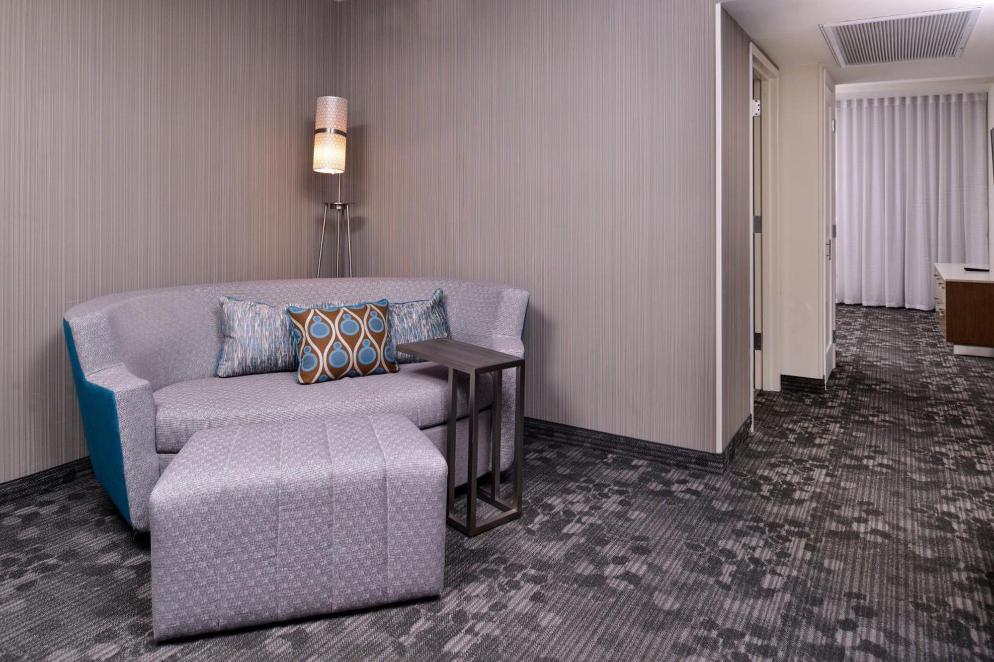 Courtyard By Marriott Edina Bloomington Hotel Екстериор снимка