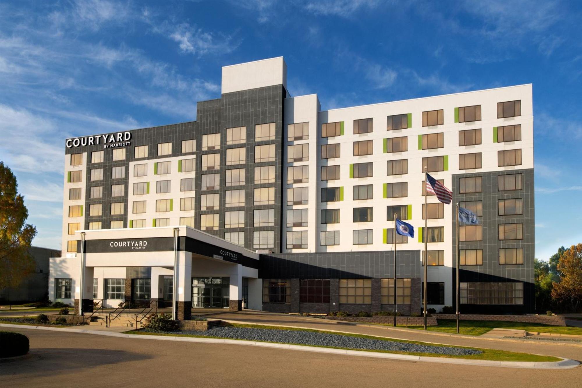 Courtyard By Marriott Edina Bloomington Hotel Екстериор снимка